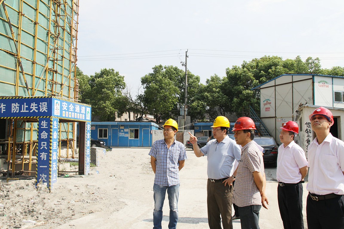 董事长亲临竹林阮社施工现场